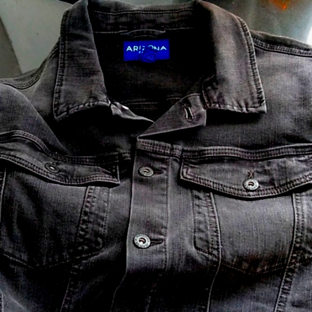 Denim jacket - Picture 7 of 12
